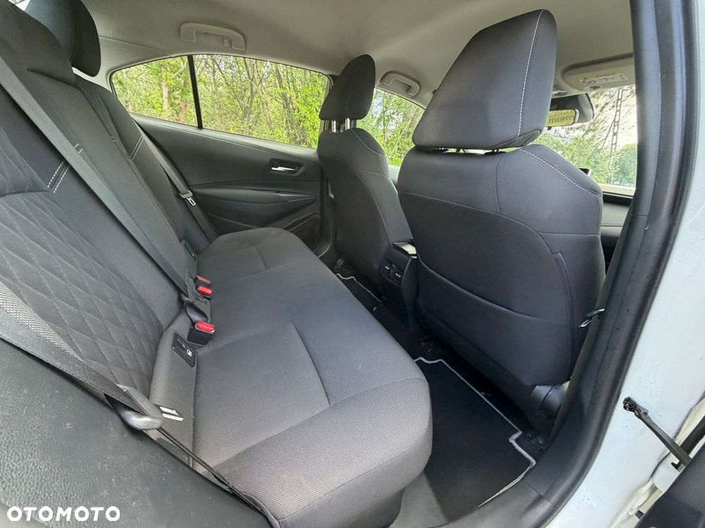 Toyota Corolla 1.8 Hybrid Comfort - 19
