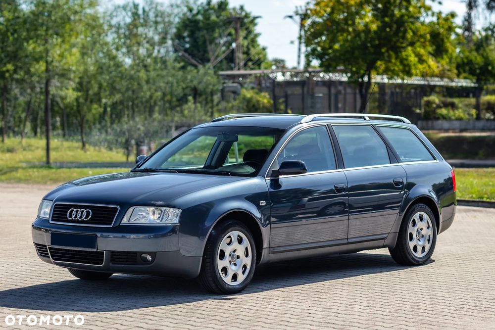Audi A6 Avant 2.5 TDI - 10
