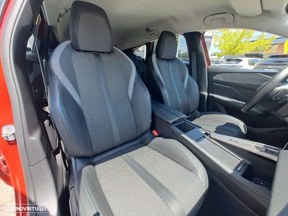 Peugeot 308 SW 1.2 PureTech Allure Pack EAT8 - 11