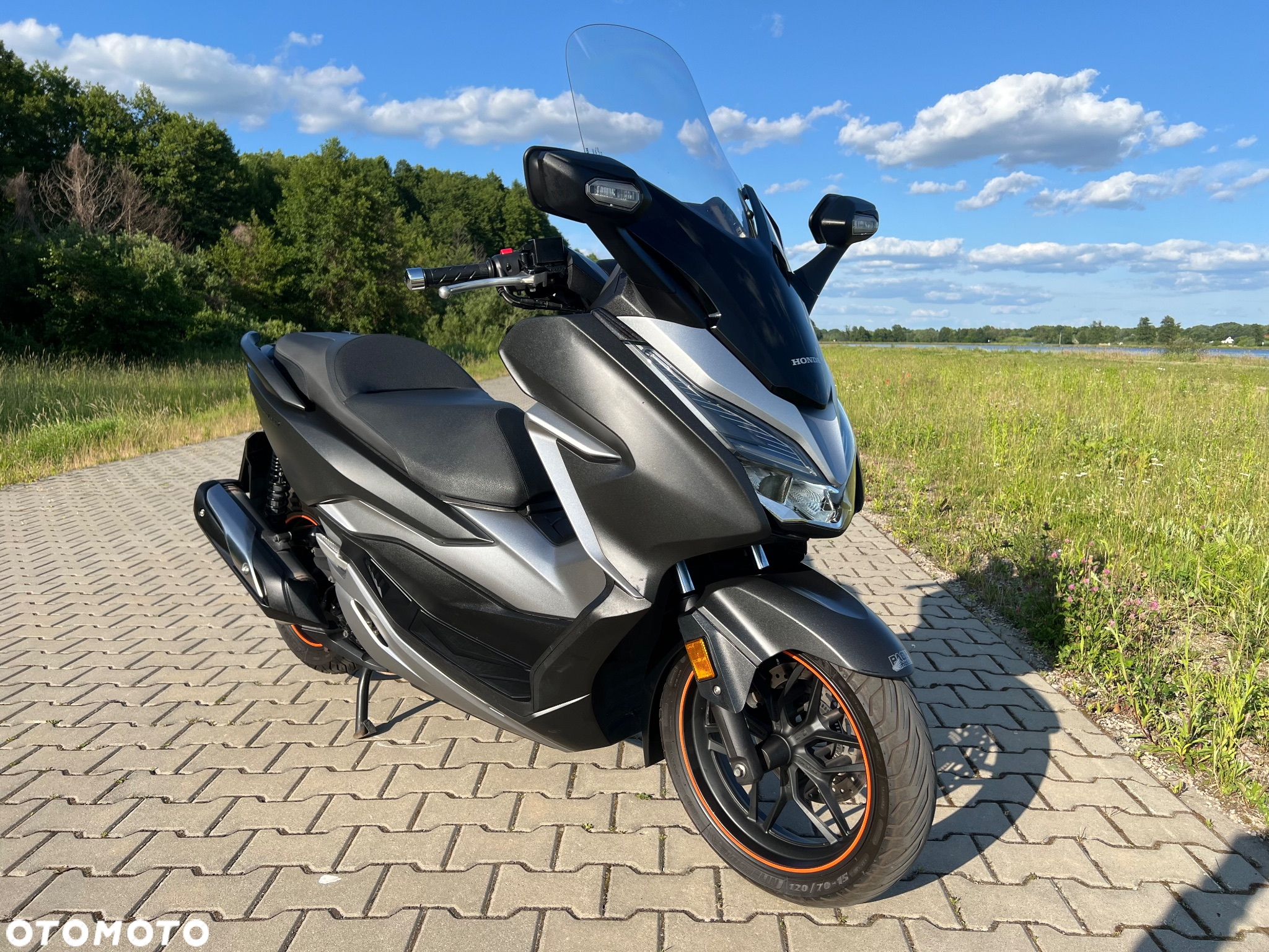 Honda NSS - 8