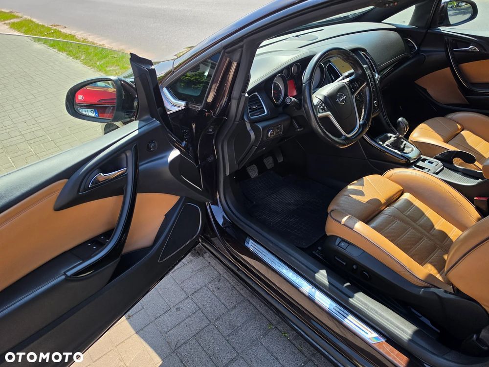 Opel Cascada 2.0 CDTI Supreme S&S - 22