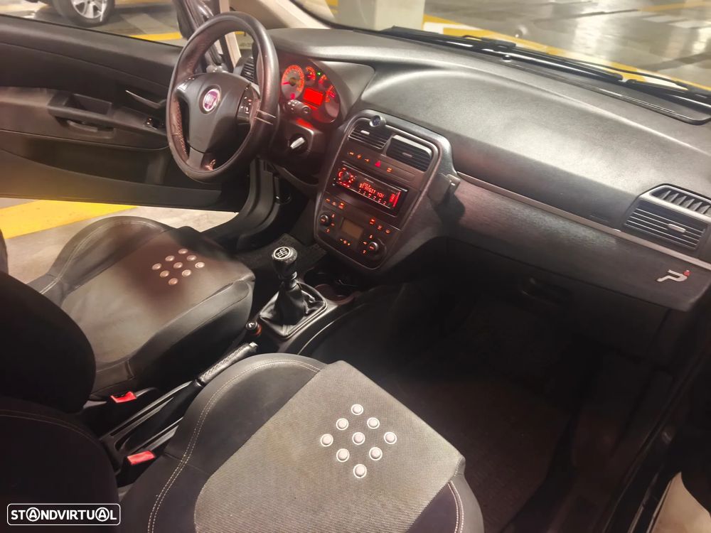 Fiat Grande Punto 1.3 M-Jet Sport 854 - 14