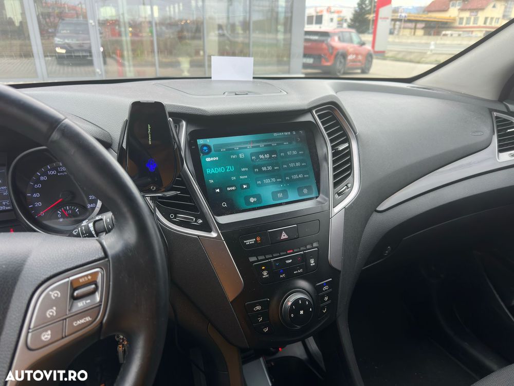 Hyundai Santa Fe - 8