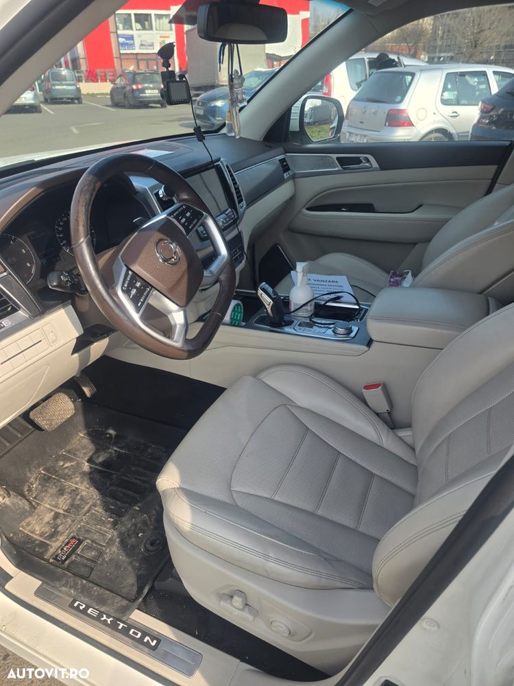 SsangYong REXTON 2.2 e-XDi 220 4WDAut. Crystal - 4