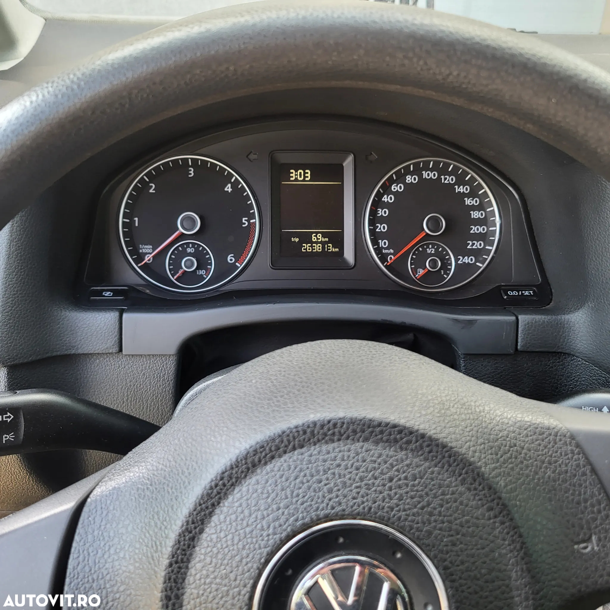 Volkswagen Golf Plus 1.6 TDI DPF BMT Trendline - 15