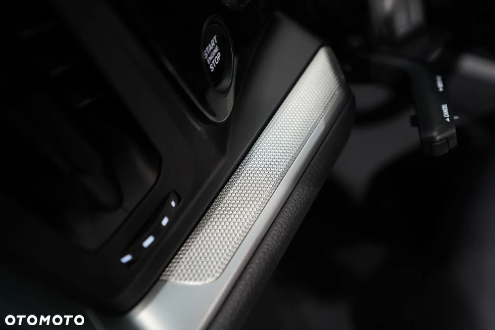 Porsche Cayenne - 23
