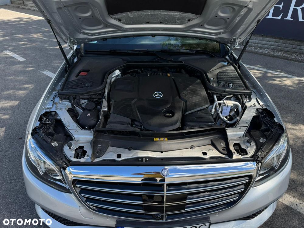 Mercedes-Benz Klasa E 400 d 4Matic 9G-TRONIC Exclusive - 10