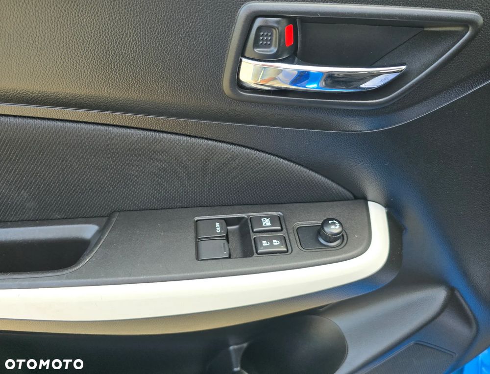 Suzuki Swift 1.2 Dualjet Allgrip Comfort - 31