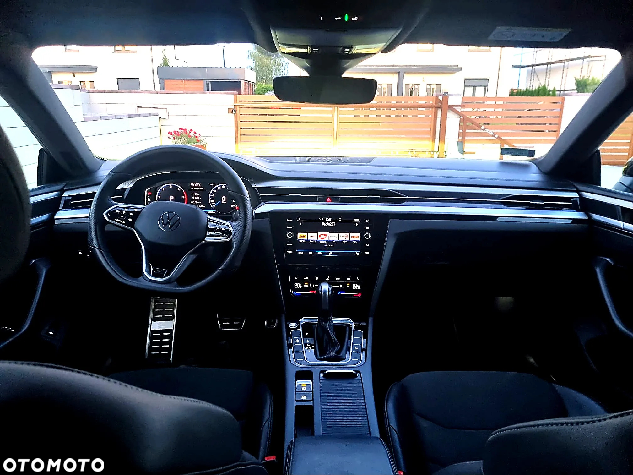 Volkswagen Arteon 2.0 TDI R-Line DSG - 24