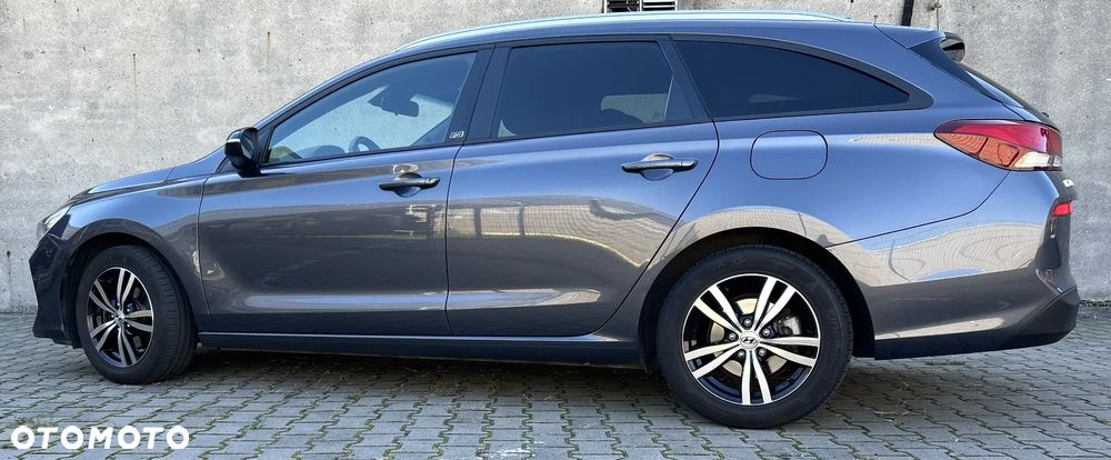 Hyundai i30 1.4 GO - 2