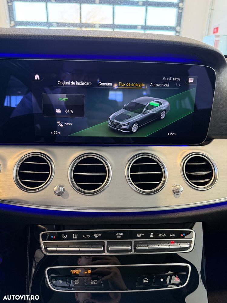 Mercedes-Benz E - 18