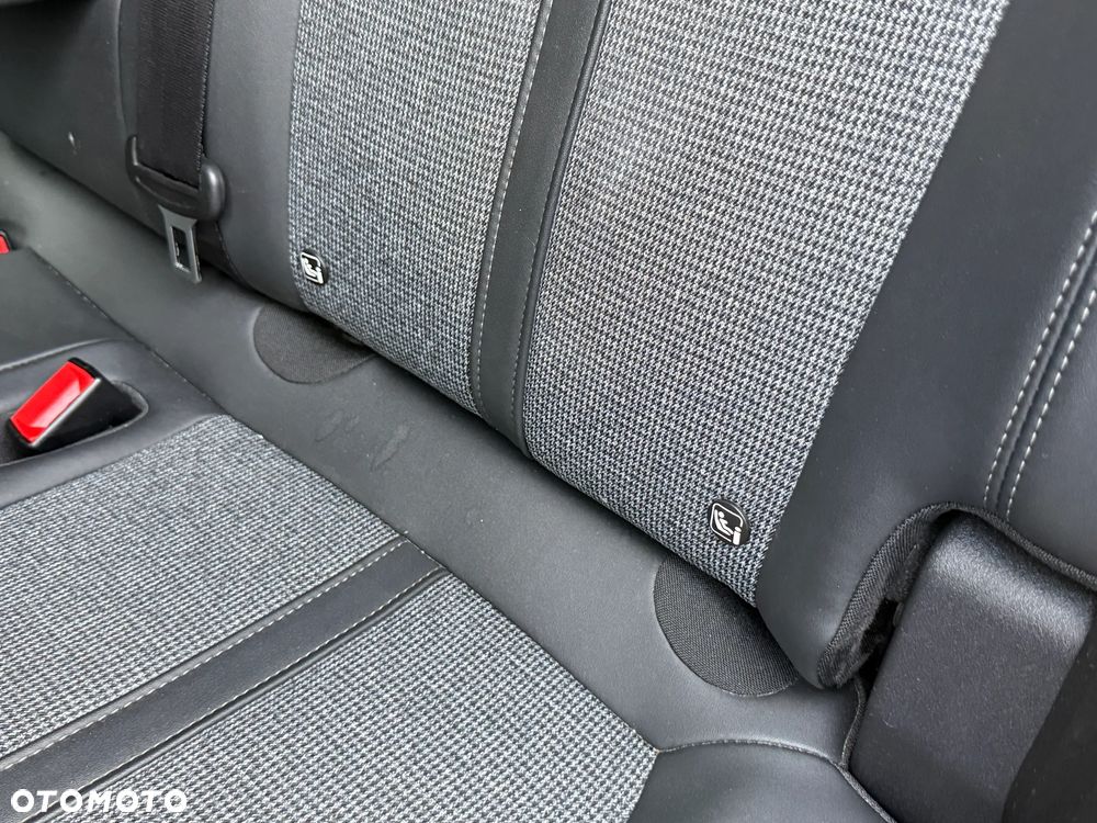 Peugeot 3008 BlueHDi 130 Stop & Start Allure Pack - 12