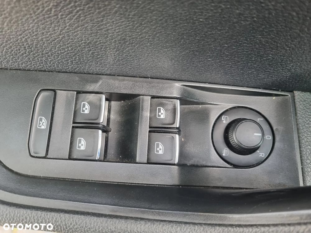 Skoda Superb 2.0 TSI Style DSG - 11