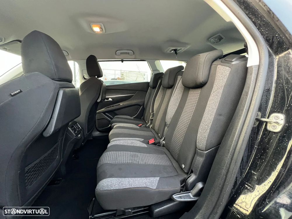 Peugeot 5008 - 20