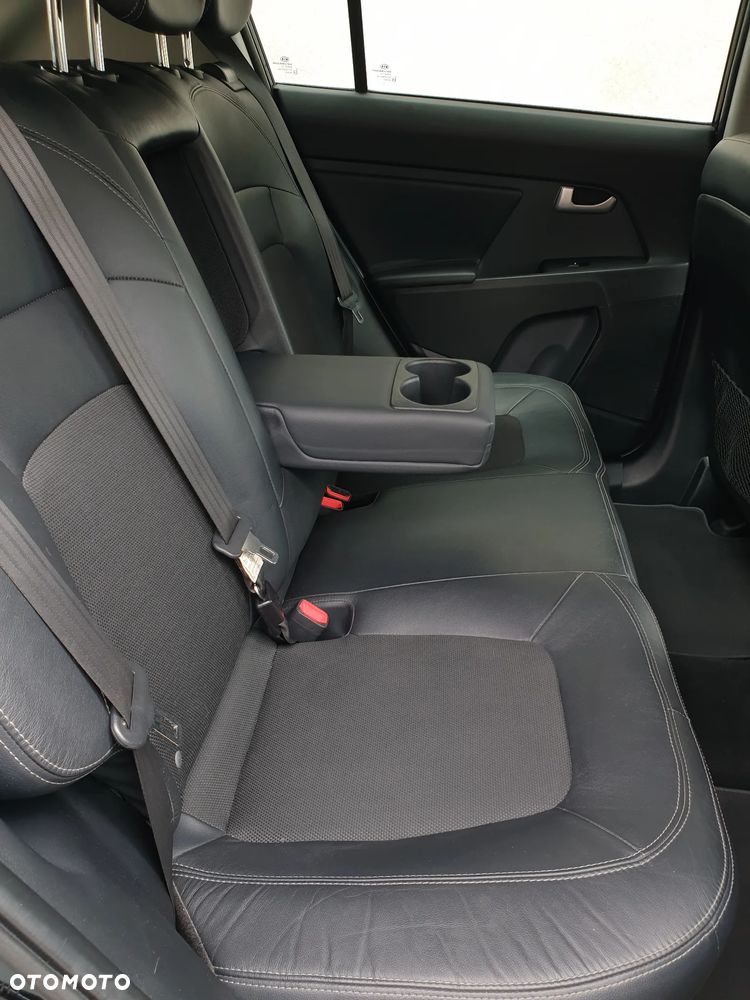 Kia Sportage 1.6 GDI L 2WD - 35