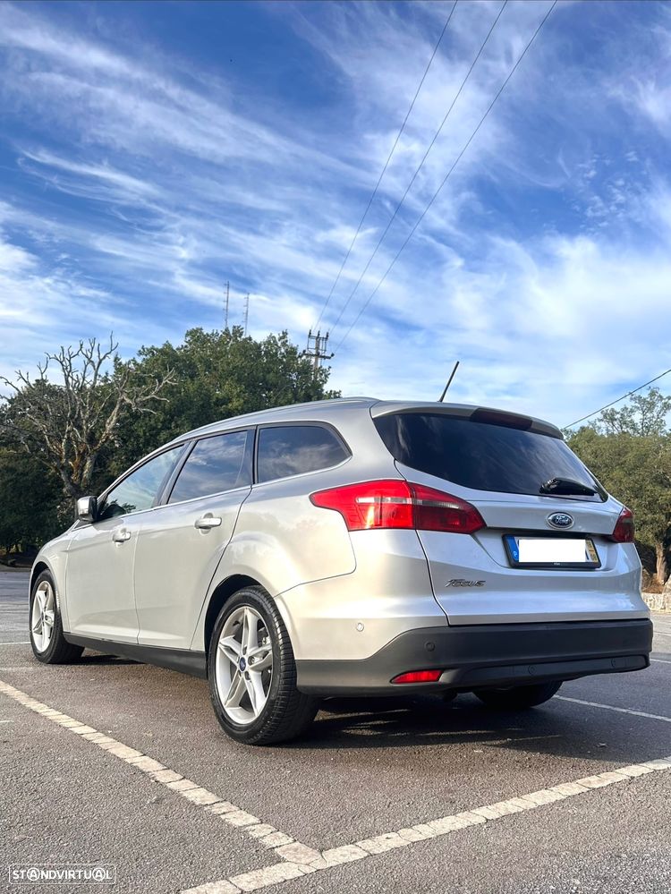 Ford Focus - 6