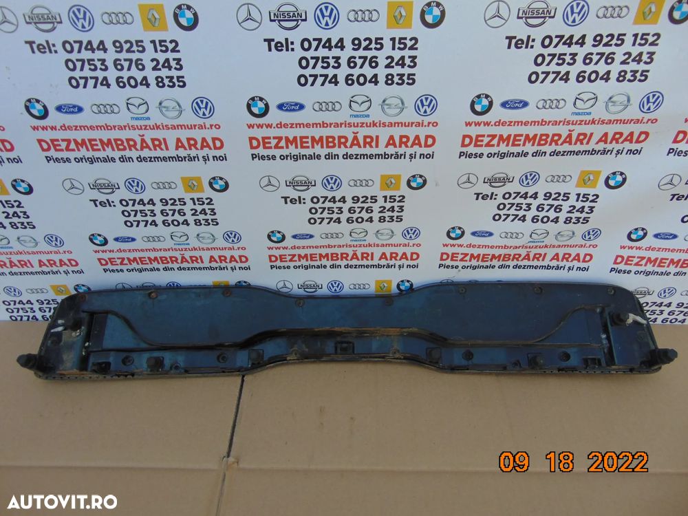 Ornament bara fata central Kia Soul 2013-2019 grila bara fata centrala superioara dezmembrez - 2