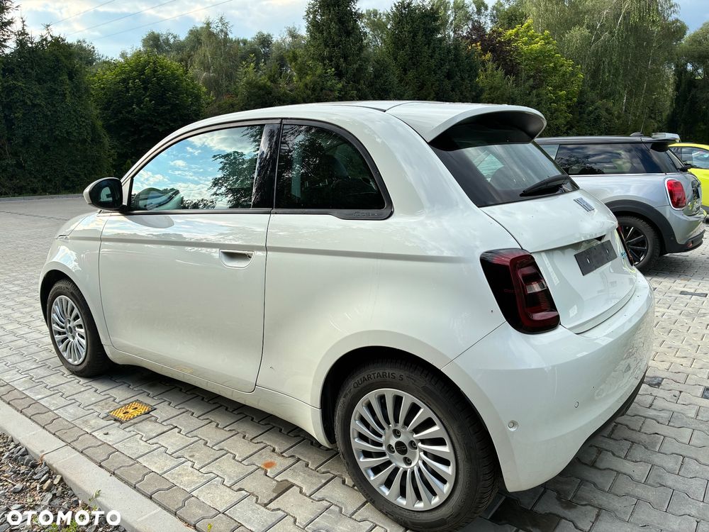Fiat 500e - 5
