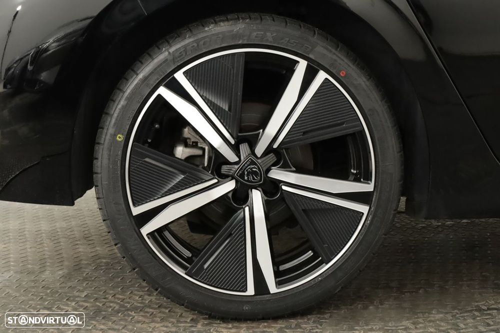 Peugeot 308 1.2 PureTech GT EAT8 - 5