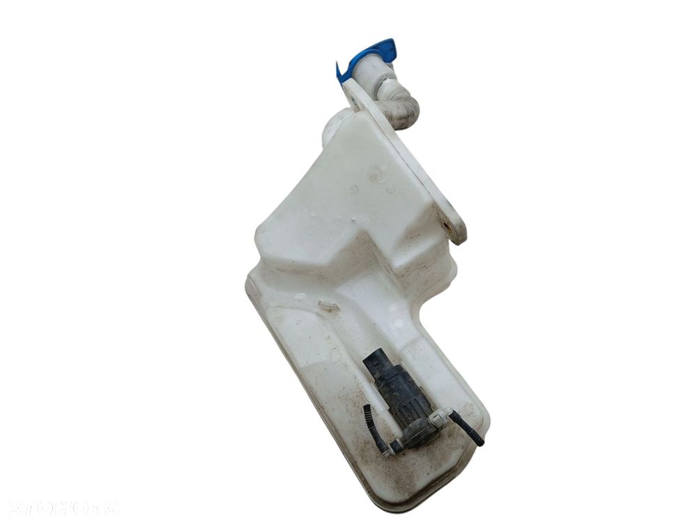 ZBIORNICZEK SPRYSKIWACZY SEAT LEON III LIFT (2016-2020) 1.4 TSI 125KM 5Q0955453, 5Q0955448 - 6