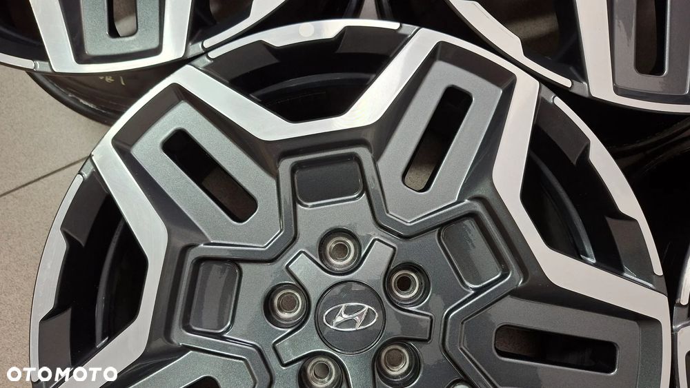 Felgi Aluminiowe 19 Hyundai Santa Fe IV 5x114.3 ET 49.5 - 4