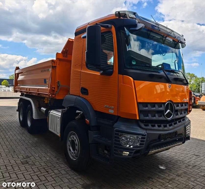 Mercedes-Benz Arocs 2646 6x4 – Wywrotka 3-stronna Meiller / Retarder / EURO 6 /135 367km - 2
