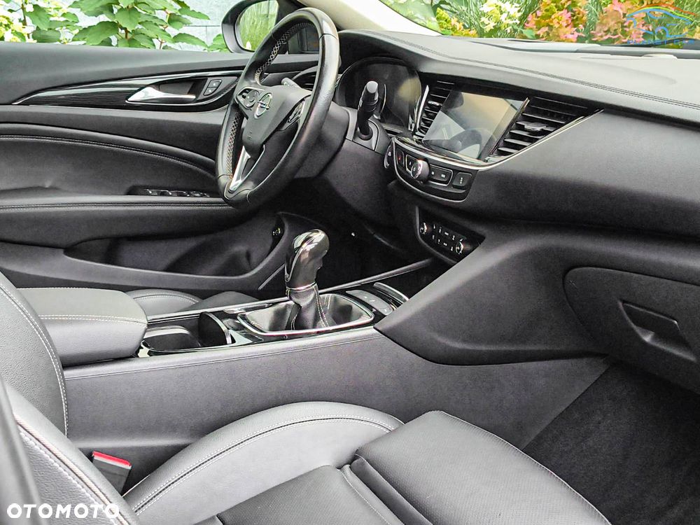 Opel Insignia 1.6 CDTI Executive - 21