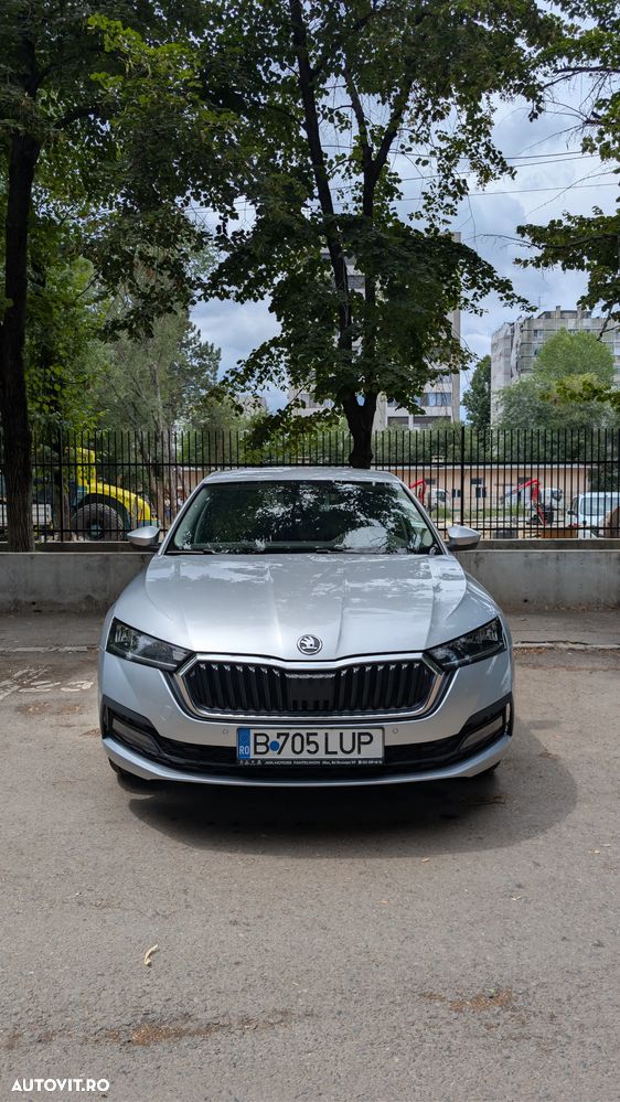 Skoda Octavia 2.0 TDI DSG Ambition - 3
