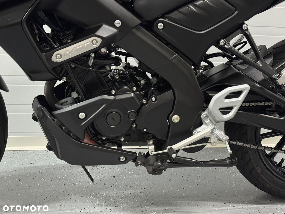 Yamaha MT - 23