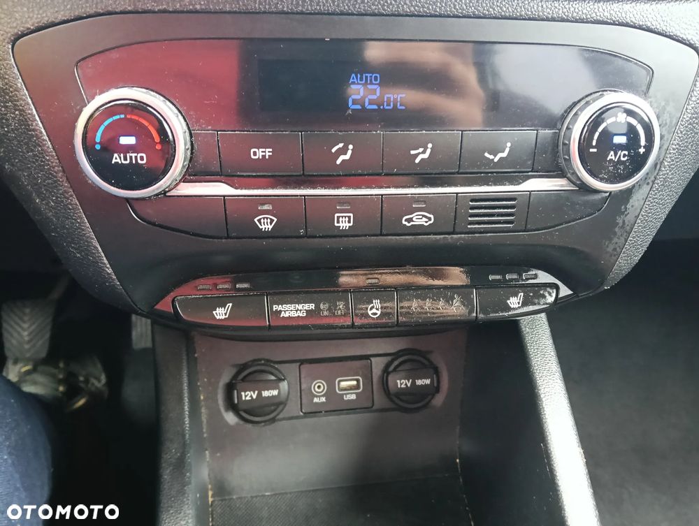Hyundai i20 blue 1.4 Active Pure - 20