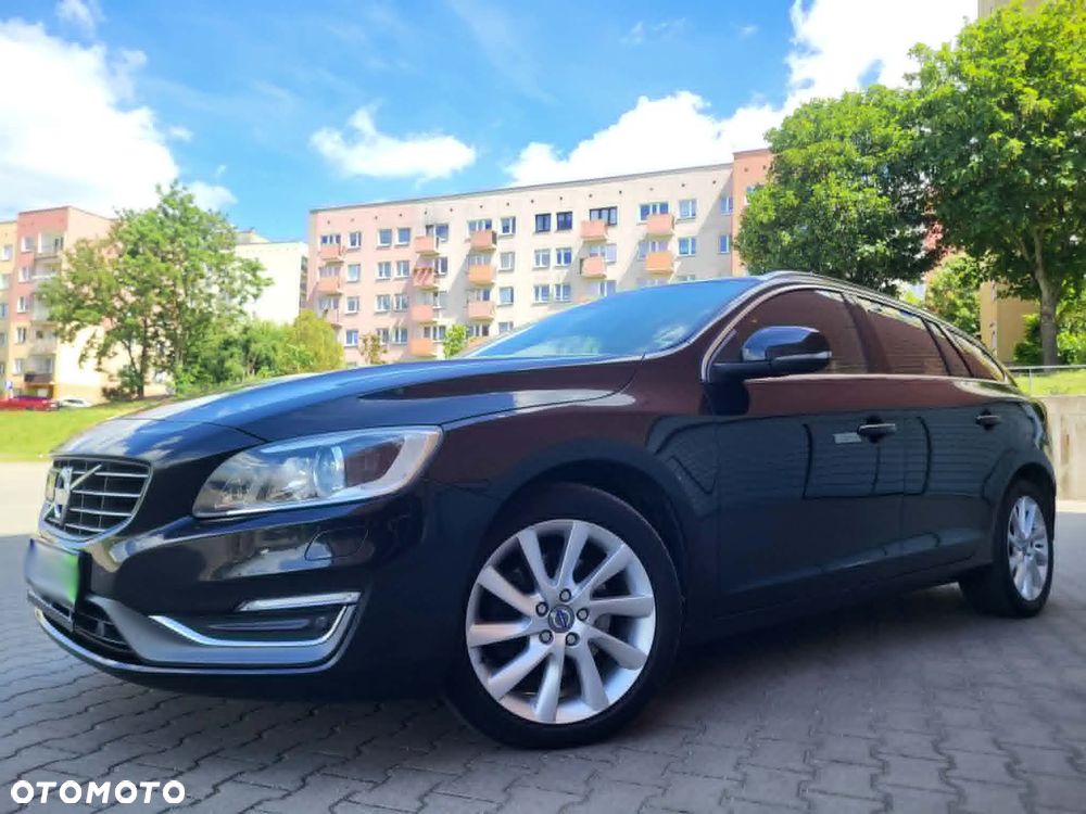 Volvo V60 D4 Drive-E Summum - 3
