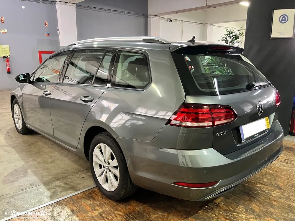 VW Golf Variant 1.6 TDi Confortline - 6