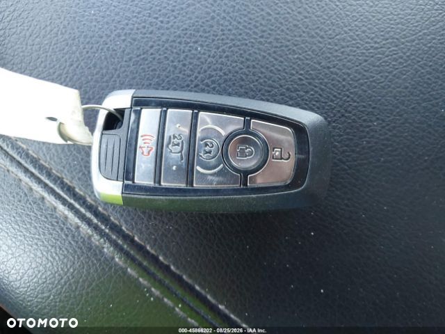 Ford Explorer - 15