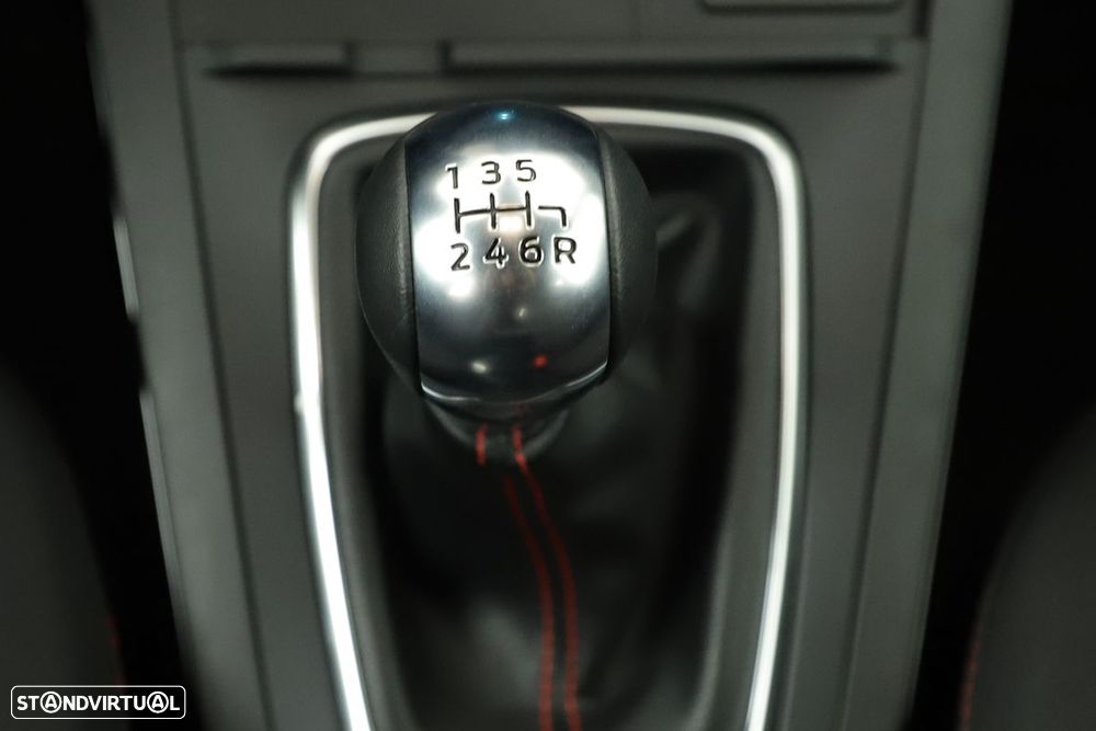 Ford Puma 1.0 EcoBoost MHEV ST-Line - 13