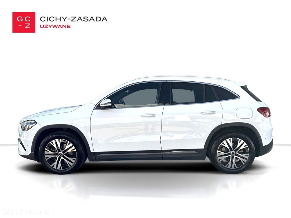 Mercedes-Benz GLA 220 d 4-Matic 8G-DCT - 8