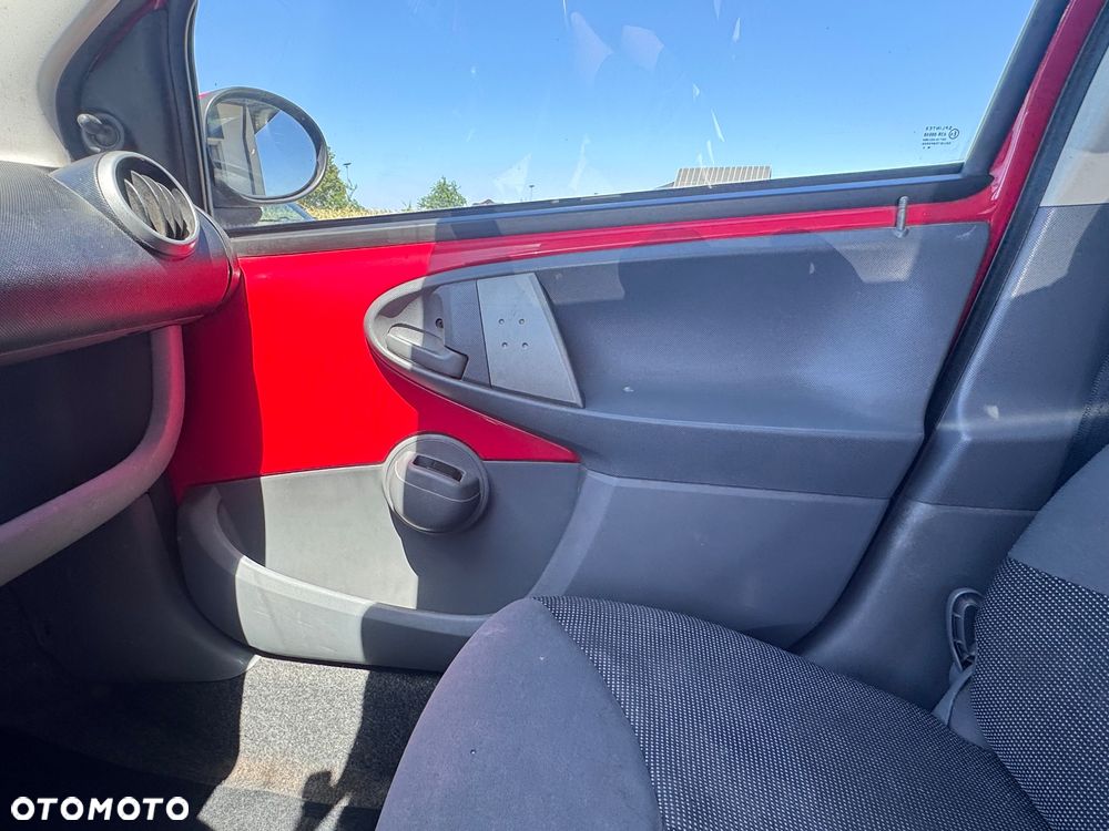 Peugeot 107 1.0 Happy - 17
