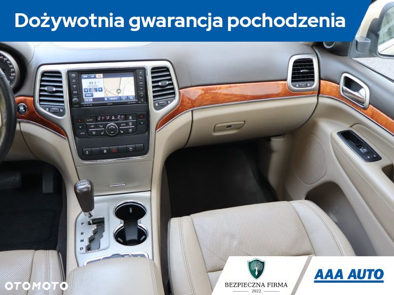 Jeep Grand Cherokee - 9