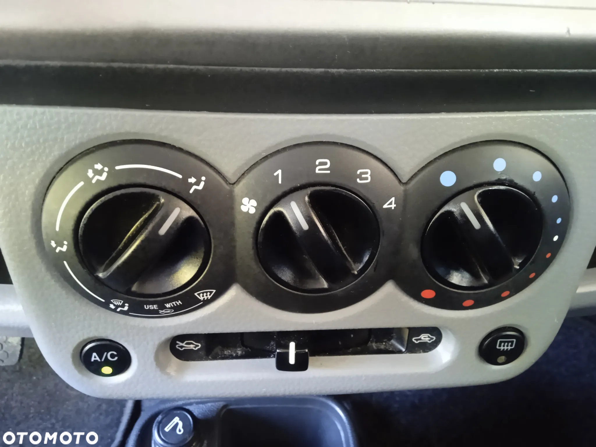 Suzuki Ignis - 14