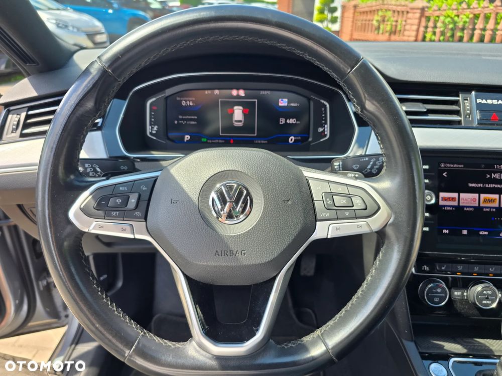 Volkswagen Passat Variant - 26
