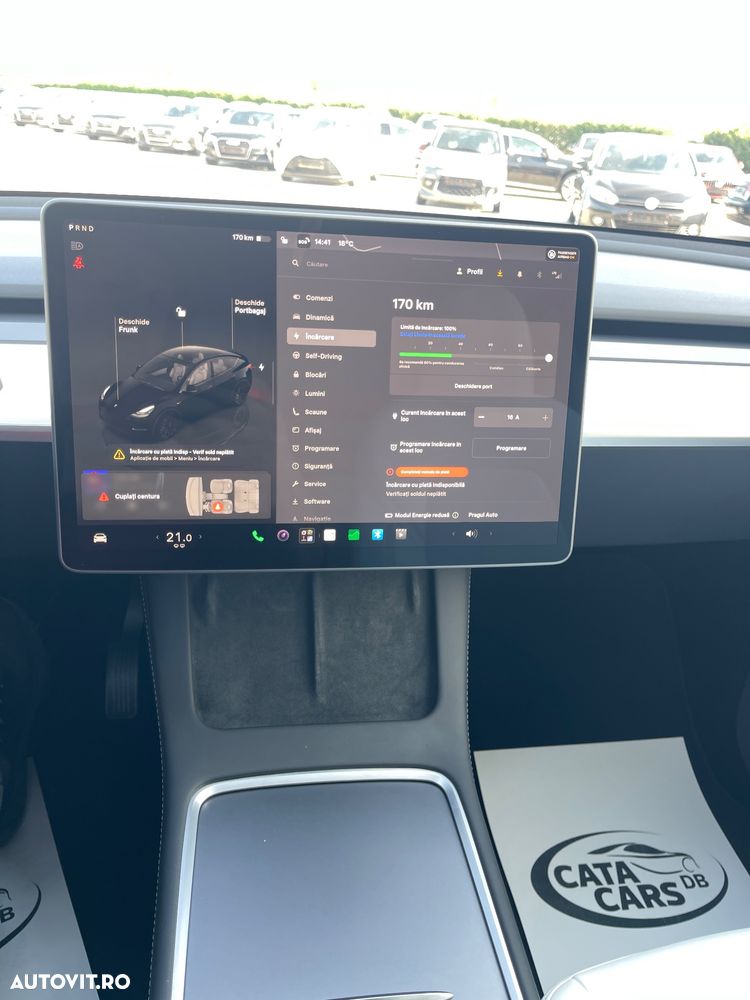 Tesla Model Y Long Range Dual Motor AWD - 36