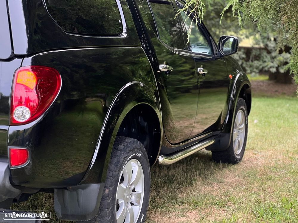 Mitsubishi L200 Pick Up 4x4 Intense Cabine Dupla - 50