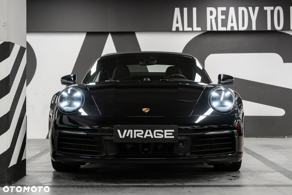 Porsche 911 Carrera 4S - 11