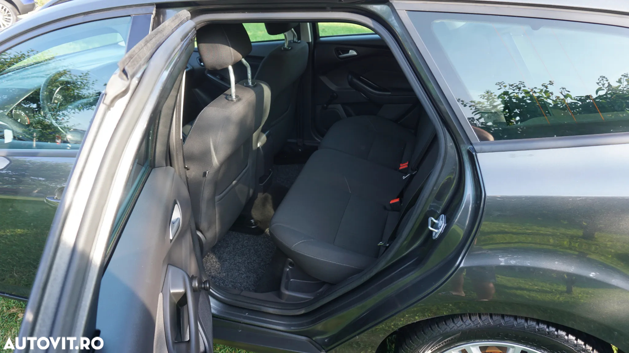 Ford Focus 1.0 EcoBoost Active Business - 8