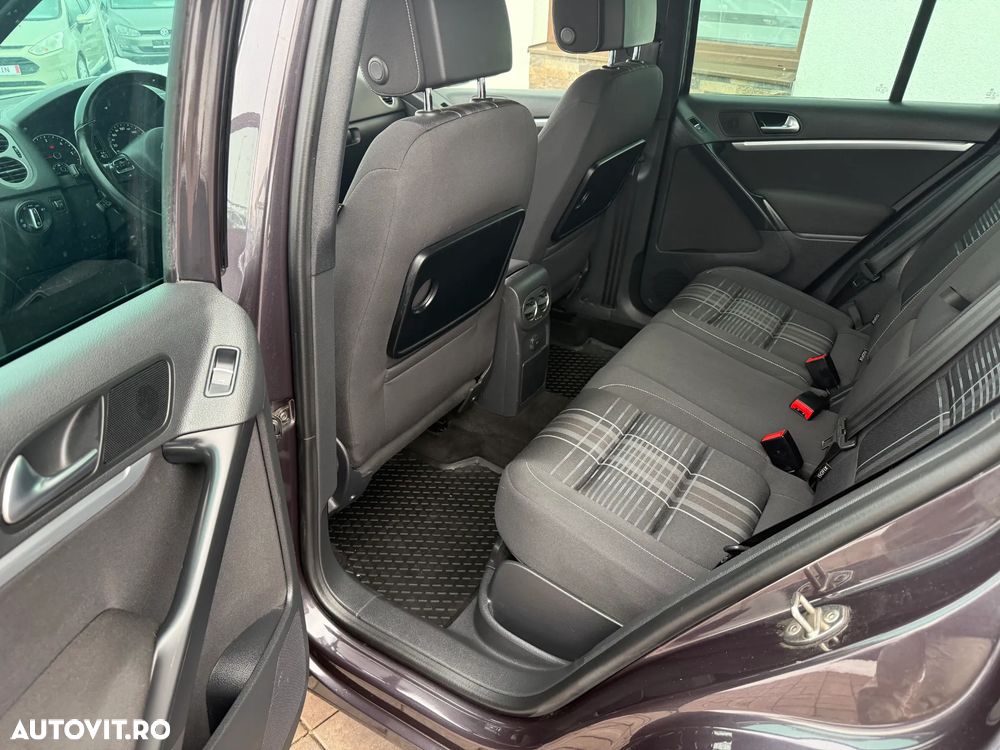Volkswagen Tiguan - 14