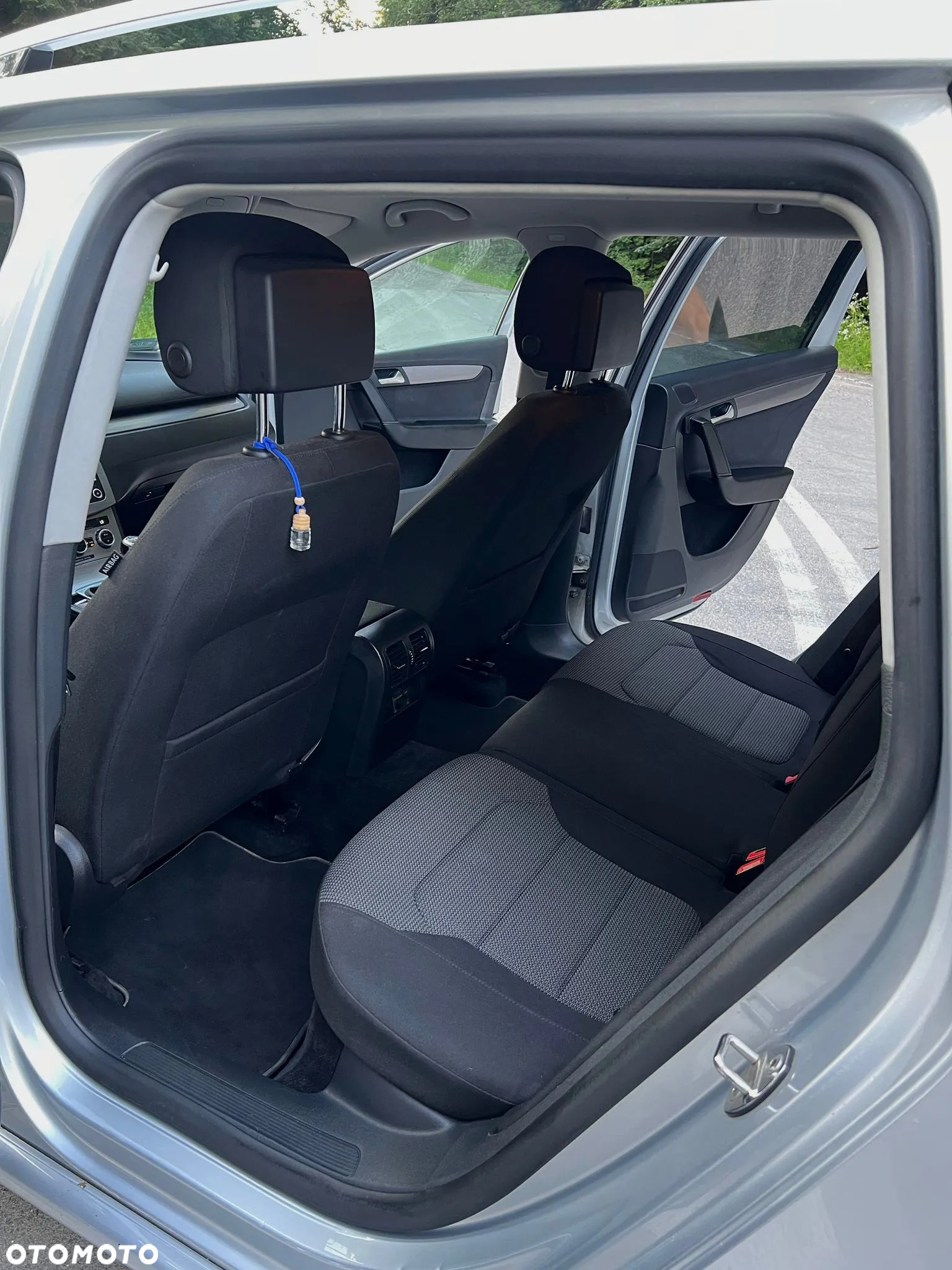 Volkswagen Passat 2.0 TDI Comfortline - 5