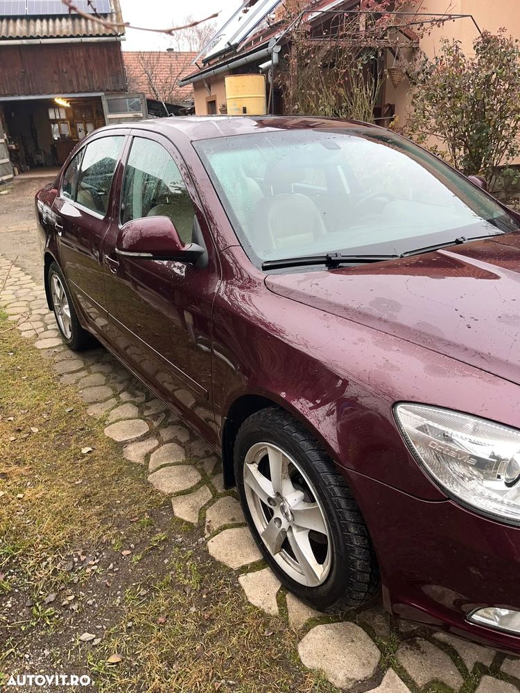 Skoda Octavia 1.6 TDI DPF DSG IMPULS EDITION - 6