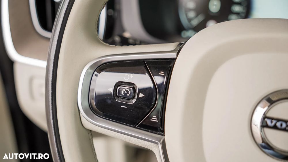 Volvo XC 60 D4 AWD Inscription - 25
