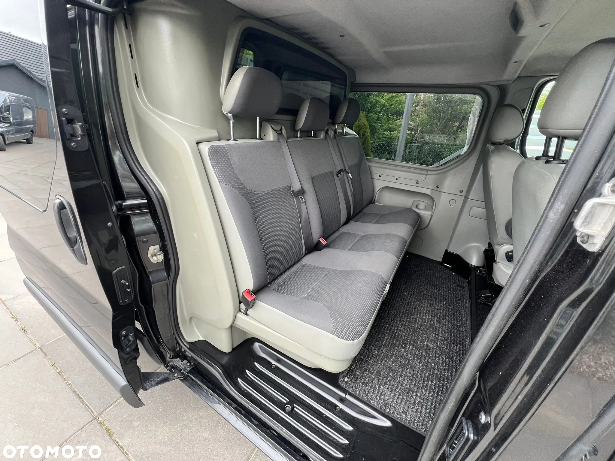 Opel VIVARO BRYGADÓWKA LONG KLIMATYZACJA - 13
