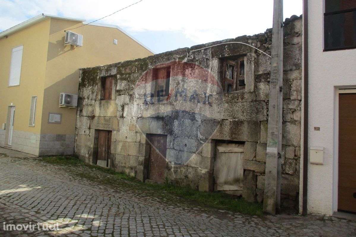 Moradia T3 para venda - Grande imagem: 2/5