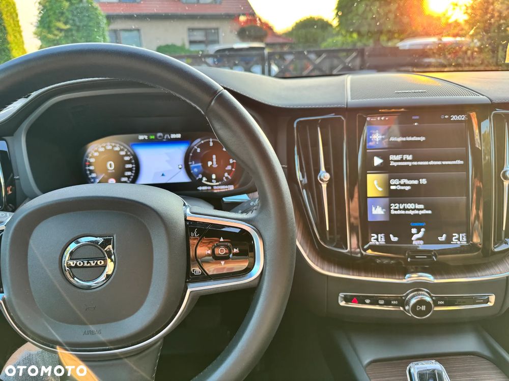 Volvo XC 60 B4 D AWD Inscription - 3